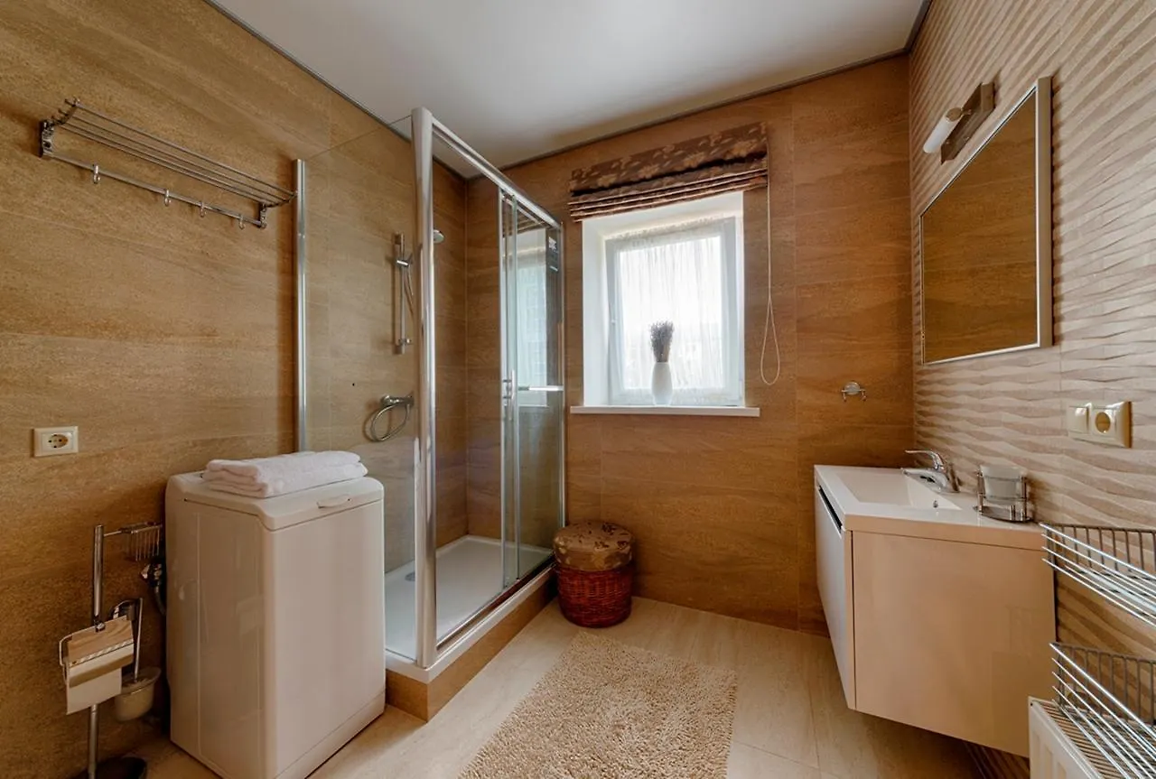 Arenda Apartments - Surganova,5A